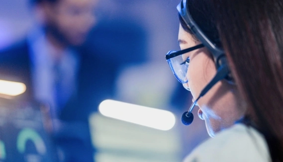 Call centre operative